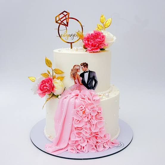 Sugar & Veil signature cake