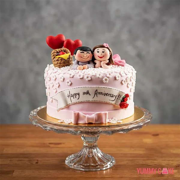 Featured wedding cake