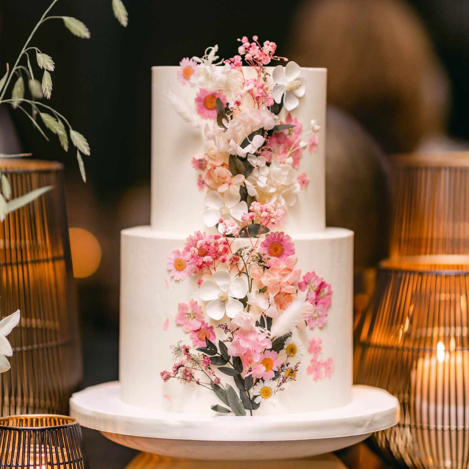 Classic tiered wedding cake